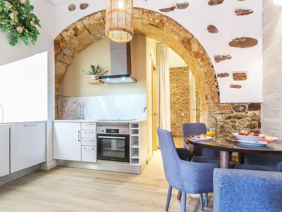 Apartment Portucale ! Historical Center *