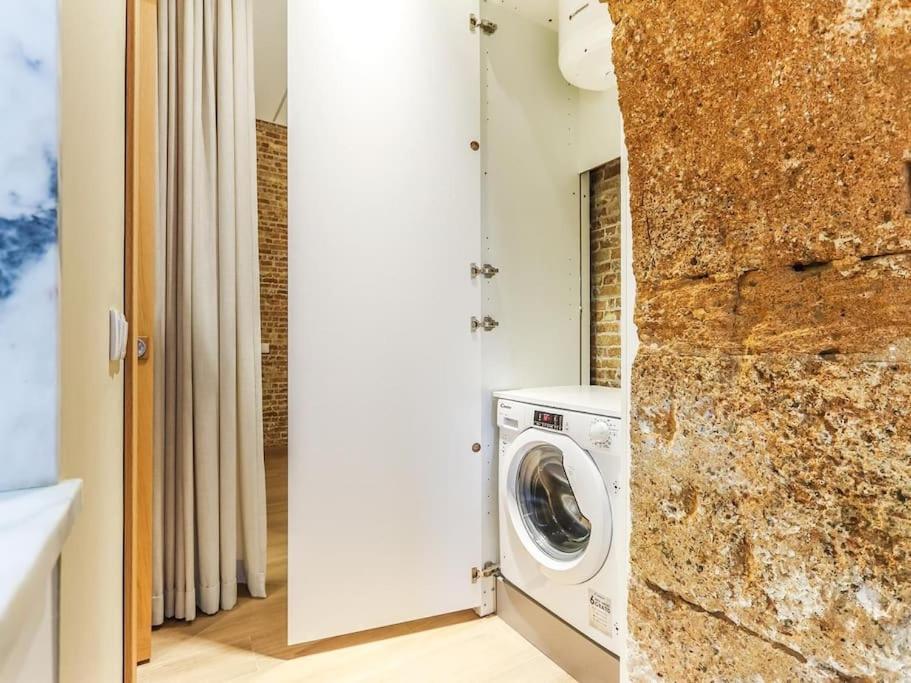 Portucale ! Historical Center Apartment Setubal